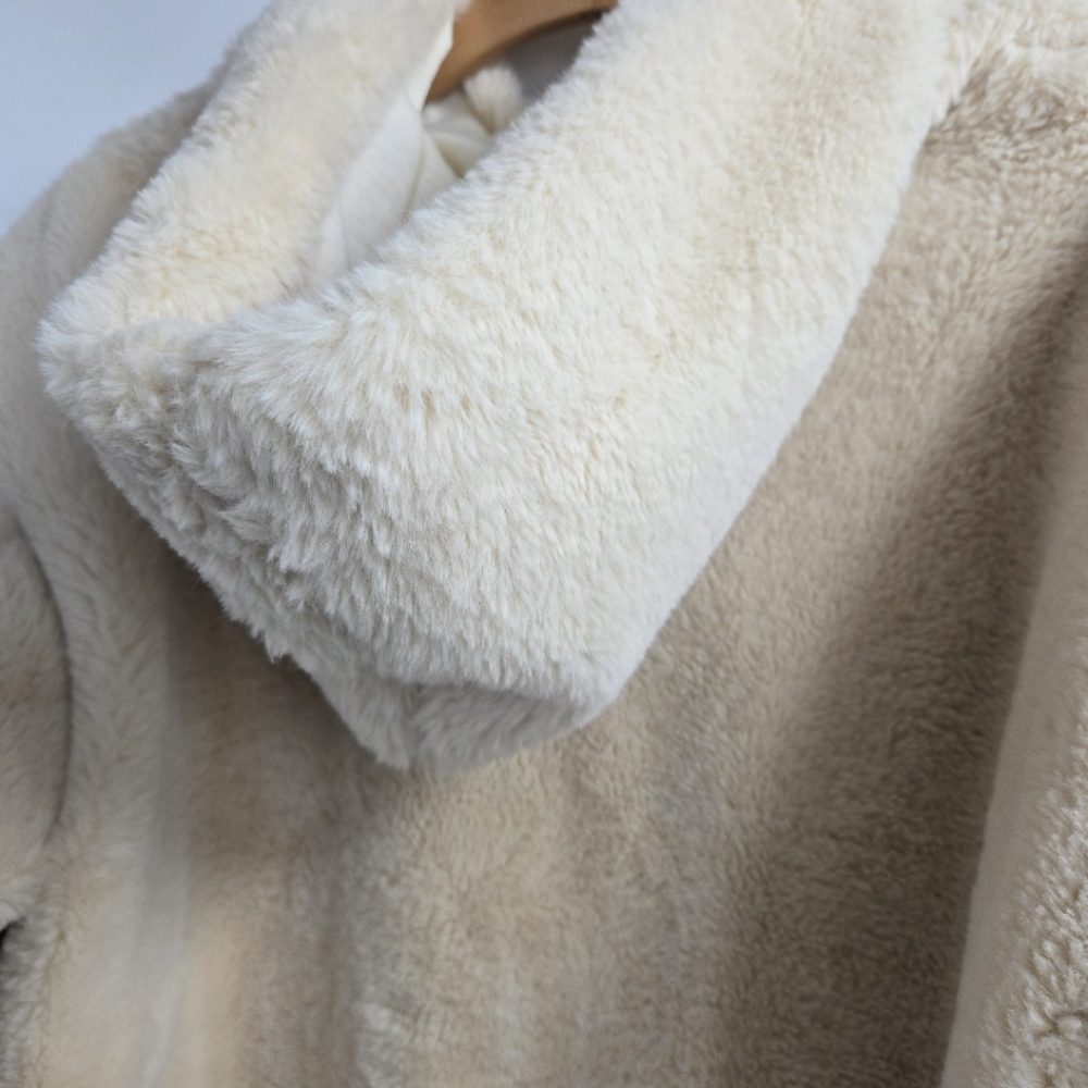Top‎ Shop Jacket Cream Faux Fur Hooded Bomber - Picture 8 of 16